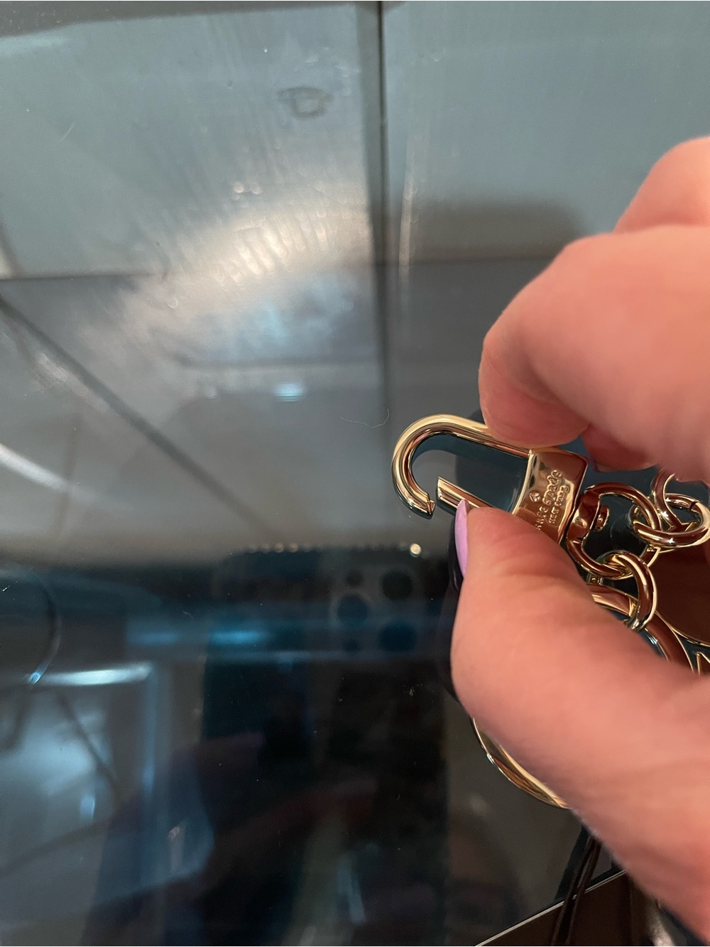 $129 Kate Spade ♠️ Love Shack Bag Charm Gold-Tone Red Heart Arrow Key Ring NWT - Picture 8 of 8
